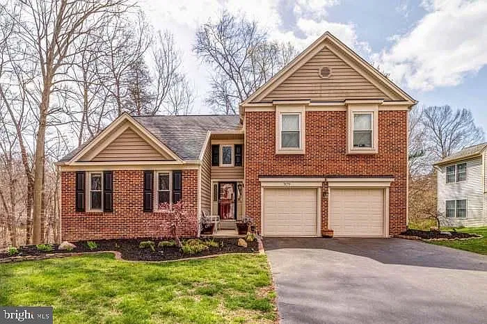 5 bed, 3.5 bath, 2899 sqft, $4,250 — Photo 1