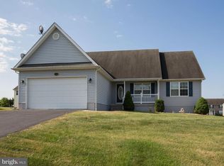 427 Thayers Gull Dr, Martinsburg, WV