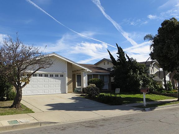 3rd image of 2334 Antler Ave