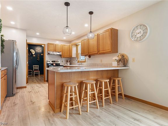 2nd image of 9272 Andora Rd NE