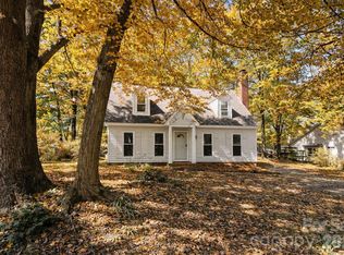 2113 Killarney Pl, Charlotte, NC 28262