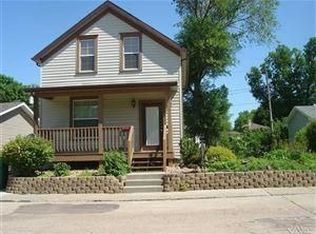 1404 E Pearl St, Sioux Falls, SD 57103