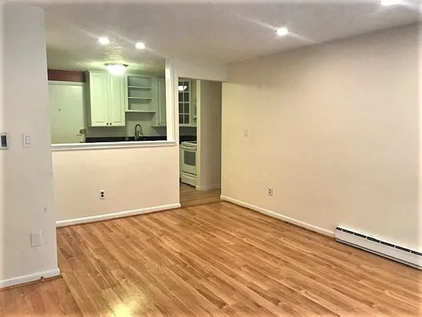 20 Hamilton Rd #101 — Photo 4