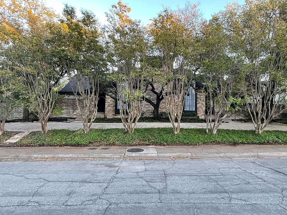 1st image of 10542 Pagewood Dr