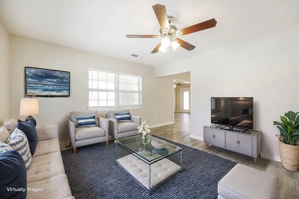 2 bed, 1.0 bath, 984 sqft, $1,650 — Photo 3