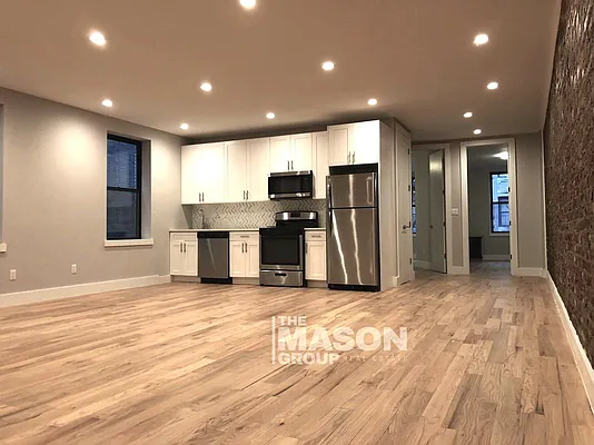 Rented by Mason Group LLC | media 4