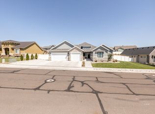 2395 Khoury Ln, Elko, NV 89801