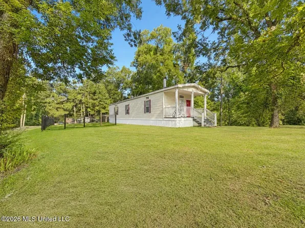 759 Old Tchula Rd, Yazoo City, MS 39194