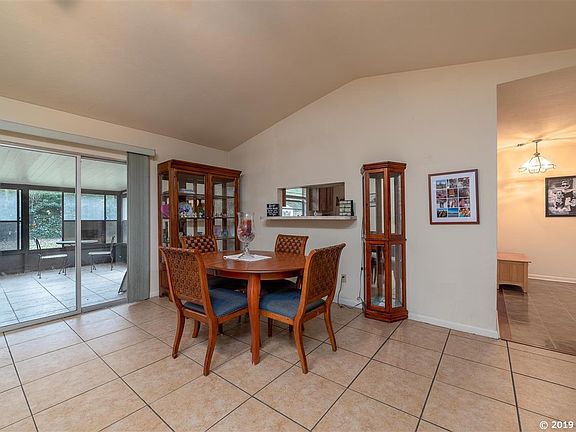 3rd image of 4529 NW 44th Pl
