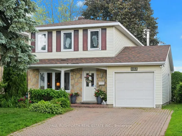 157 Craig Henry Dr, Ottawa, ON K2G 3Z8