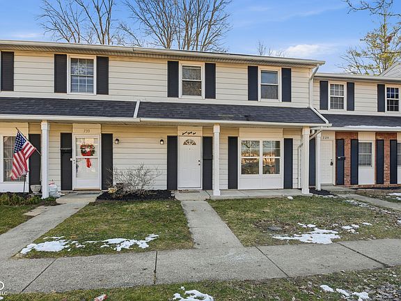 3rd image of 731 Southfield Ct
