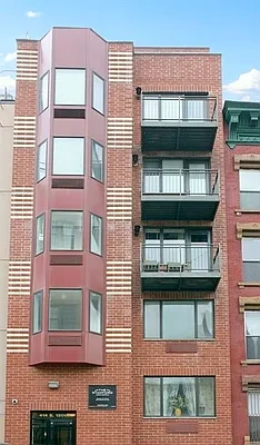 Rented by Uptown Flats LLC | media 23