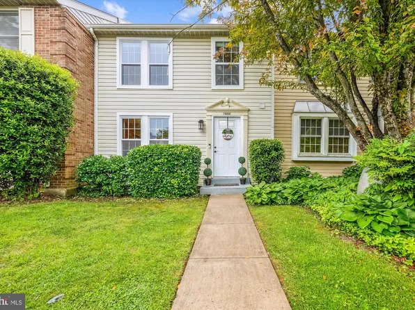 7802 Fairborn Ct, Rockville, MD 20855