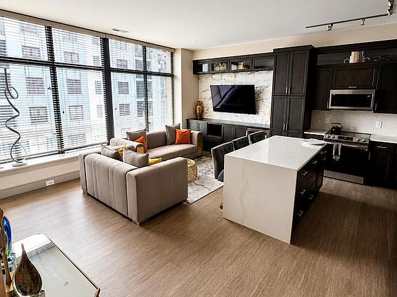 3rd image of 51 N High St #304