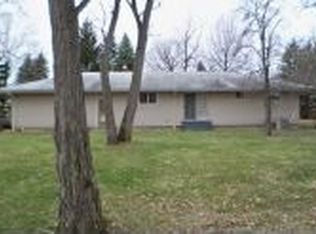 2900 Hoagland Blackstub Rd, Cortland, OH