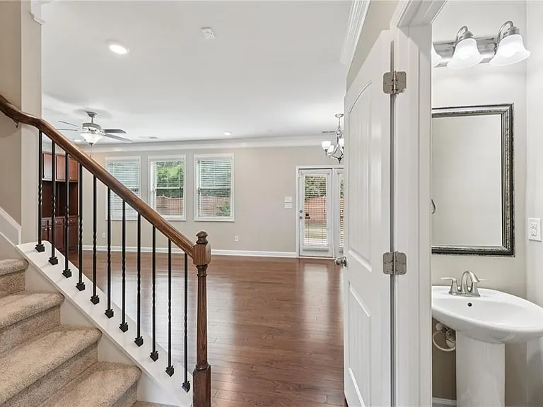 6370 Shiloh Woods Dr — Photo 31