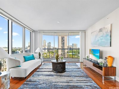 1837 Kalakaua Ave APT 1704, Honolulu, HI, 96815
