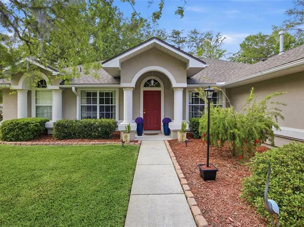 1106 NW 101st Dr, Gainesville, FL 32606