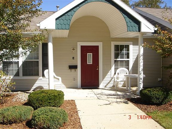 Private Entrances