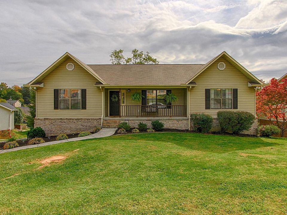 1st image of 4417 Bucknell Dr