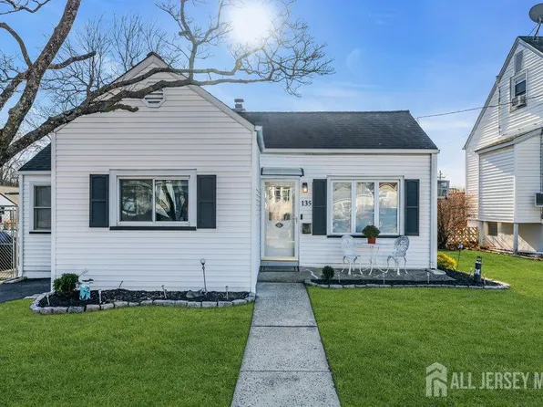 135 High St, Piscataway, NJ 08854