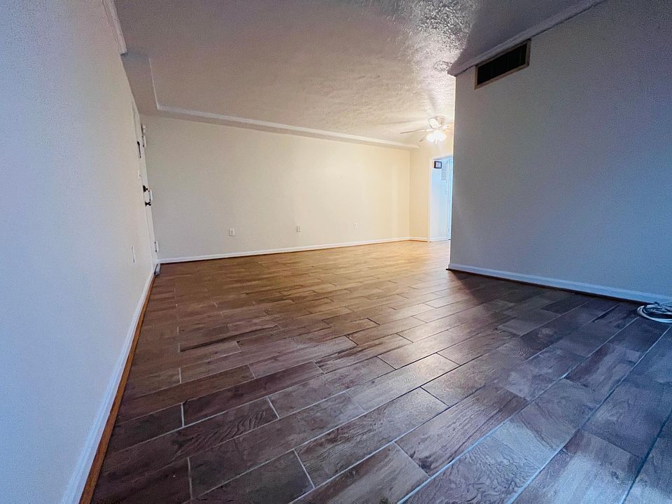 1st image of 9483 Fairfax Blvd APT 102