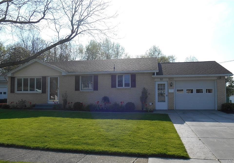 1st image of 52 Sunnyside Dr