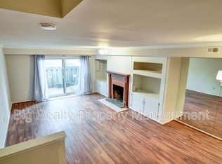 704 Stonybrook Dr W, Norristown, PA 19403