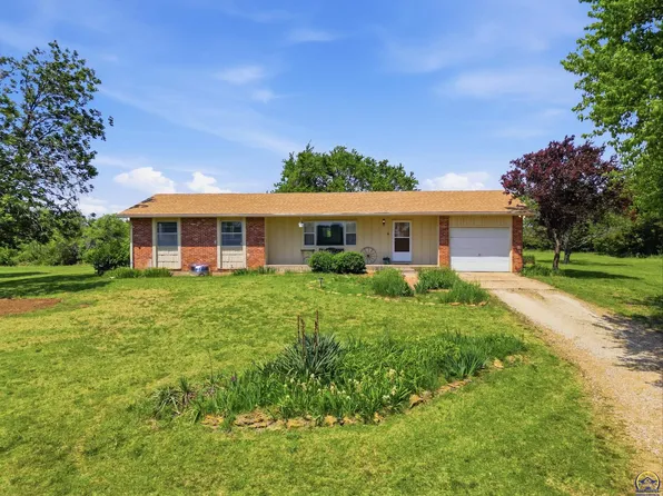 1977-1947 NW Carlson Rd, Topeka, KS 66615
