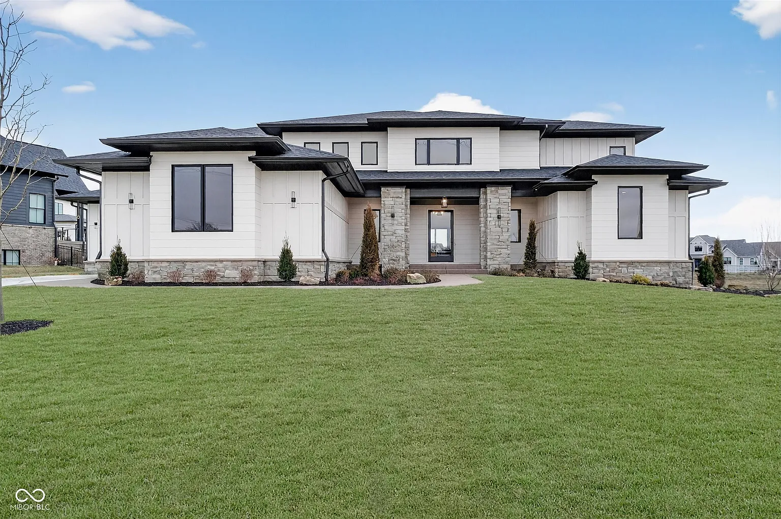 5155 Abington Way photo 1