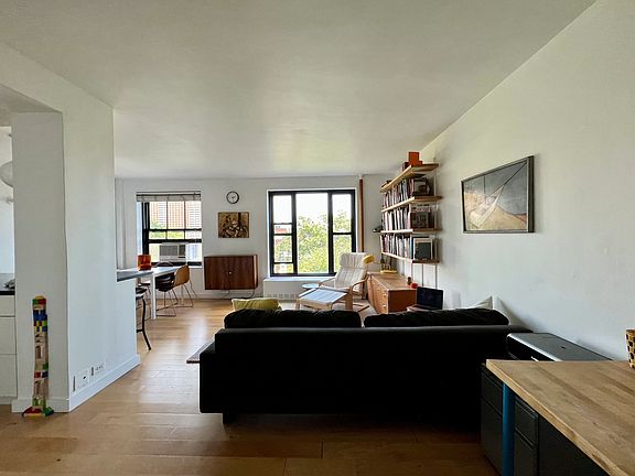3rd image of 365 Clinton Ave APT 7G