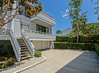 14 Aries Ct, Newport Beach, CA 92663