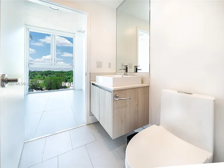 13800 Highland Dr #Penthouse 4 — Photo 16