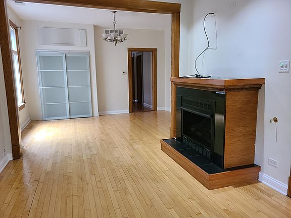 5th image of 2530 N Talman Ave