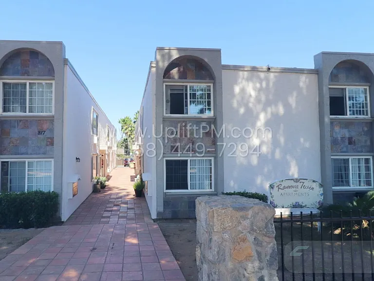 813 B St #5 — Photo 12