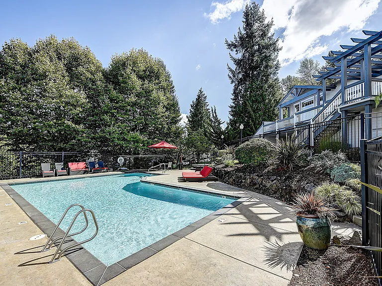 Sammamish View — Photo 20