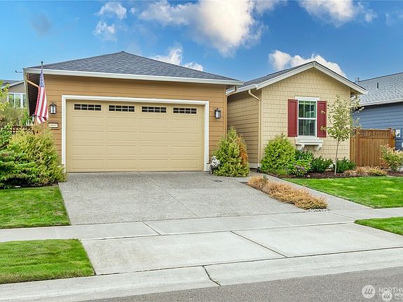 3rd image of 14605 179th Avenue E