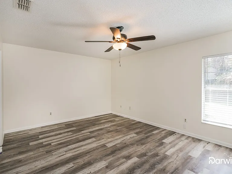 656 Bryan Terrace Dr — Photo 12