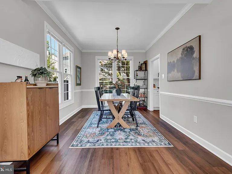 2816 Bargate Ct — Photo 11