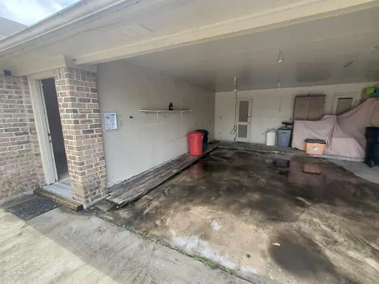 10806 Lynbrook Dr #B — Photo 38