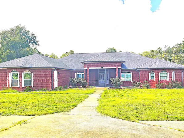9202 E River Dr, Navarre, FL 32566