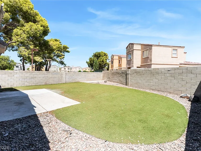1652 Wendell Williams Ave — Photo 38