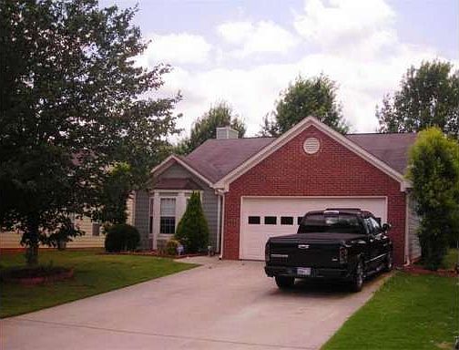 1st image of 2483 Barndale Dr