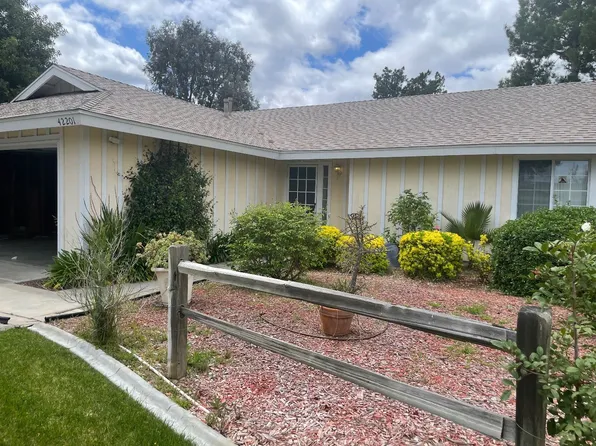 42201 Cosmic Dr, Temecula, CA 92592
