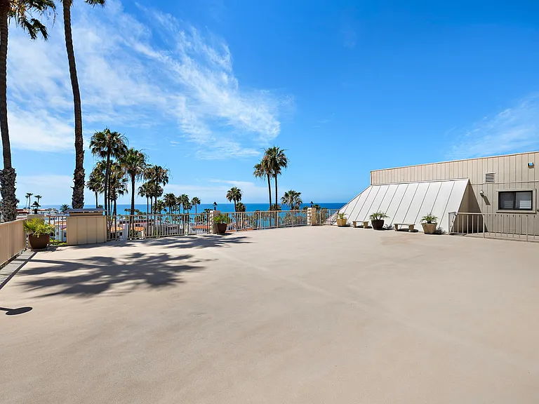 405 Avenida Granada — Photo 15