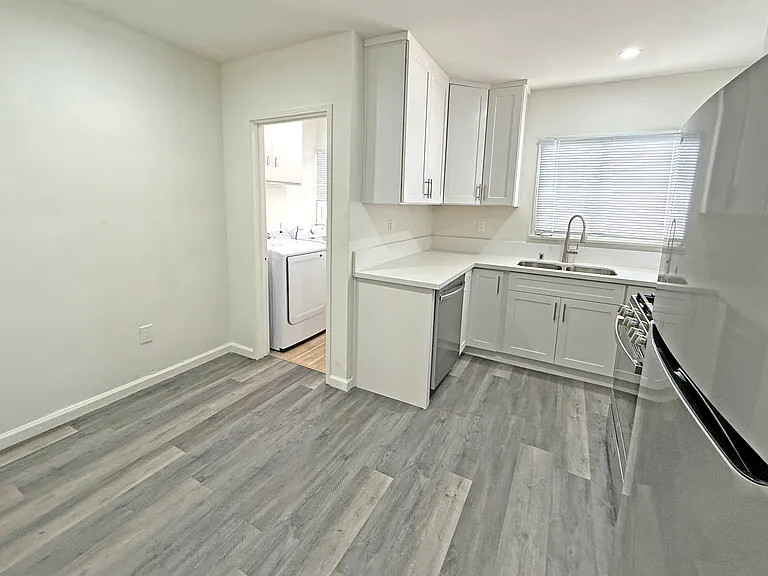 Kitchen 3