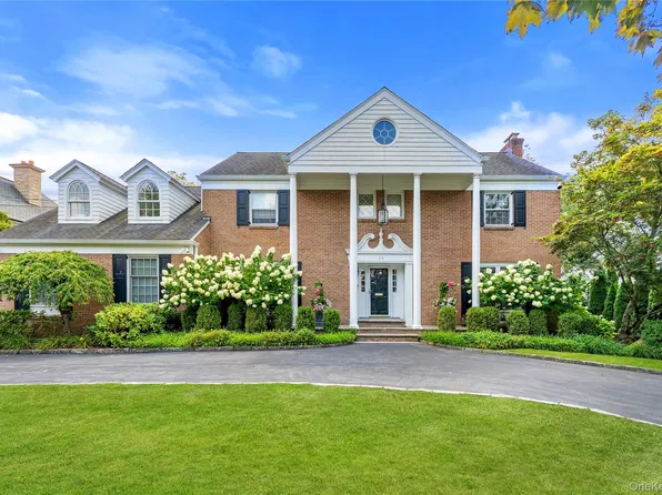 24 Cayuga Road, Scarsdale, NY 10583