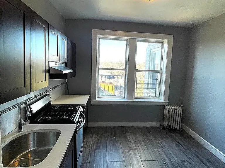 16 Goldsmith Ave #1 — Photo 1