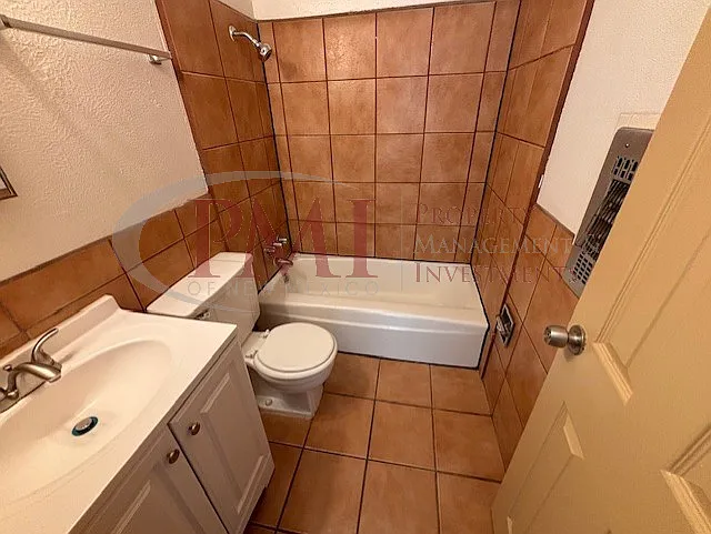 2105 Espina Street #10 — Photo 52