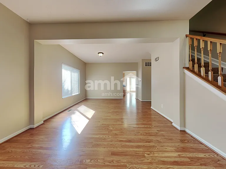 6259 Castle Oak Dr — Photo 4